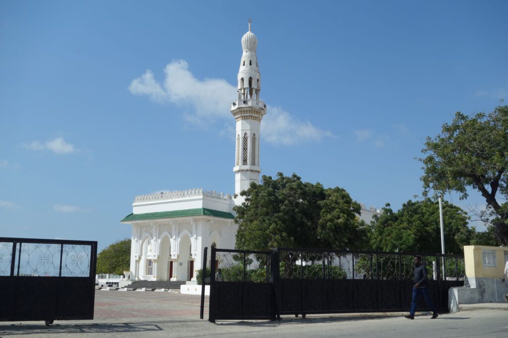 Moschee-der-Islamischen-Solidaritaet-Mogadischu-Somalia