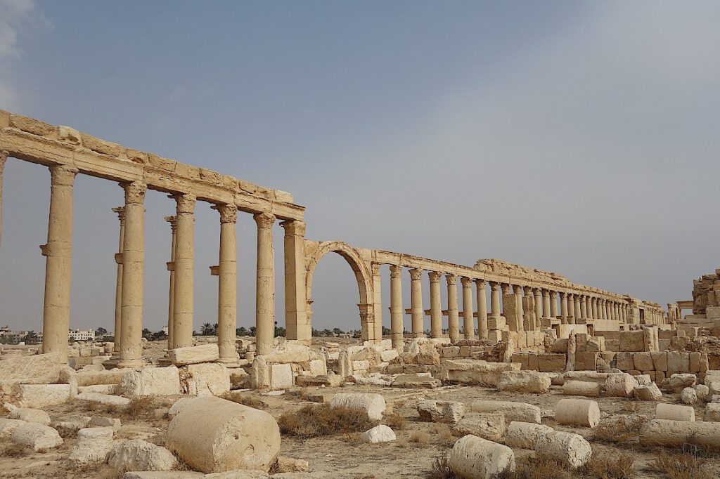 Saulenstrasse-Palmyra