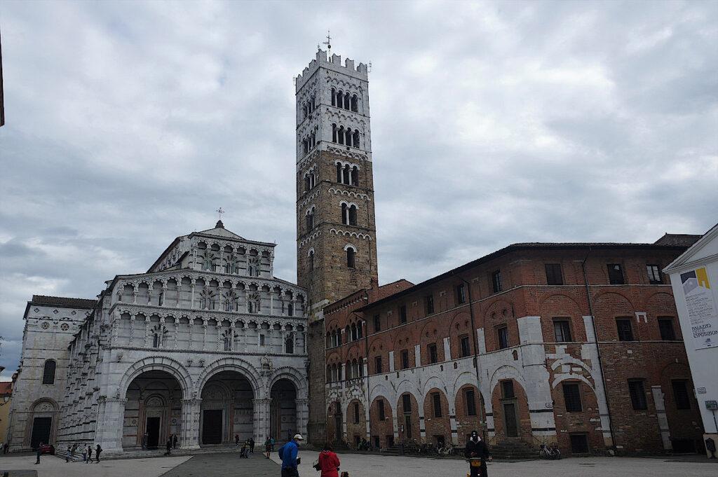 Kathedrale San Martino in Lucca in der Toskana