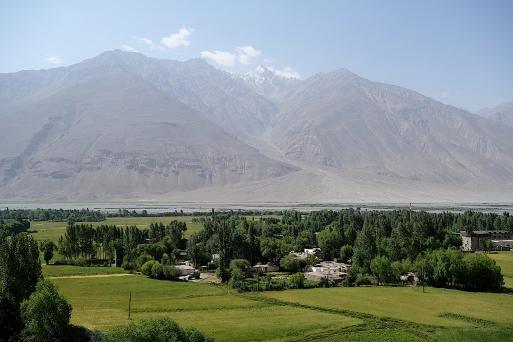 Pamir-Highway-Vrang-