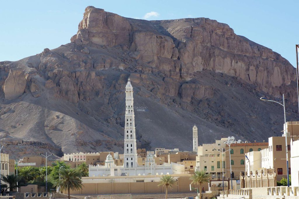 Minarett der al-Mihdhar-Moschee in Tarim im Jemen