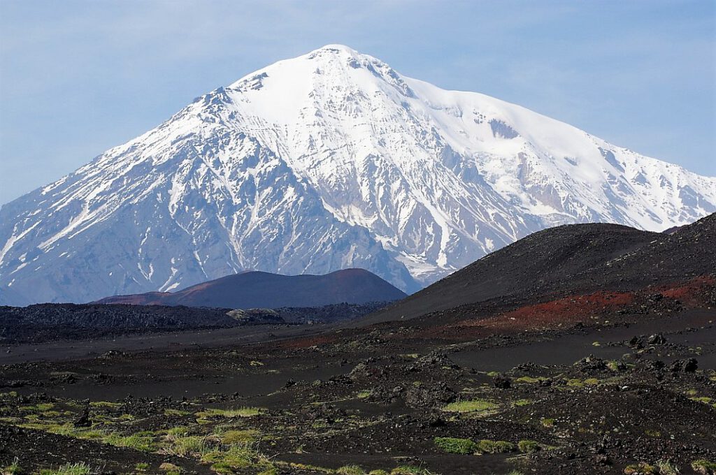 Wandern an den Tolbatschik-Vulkanen