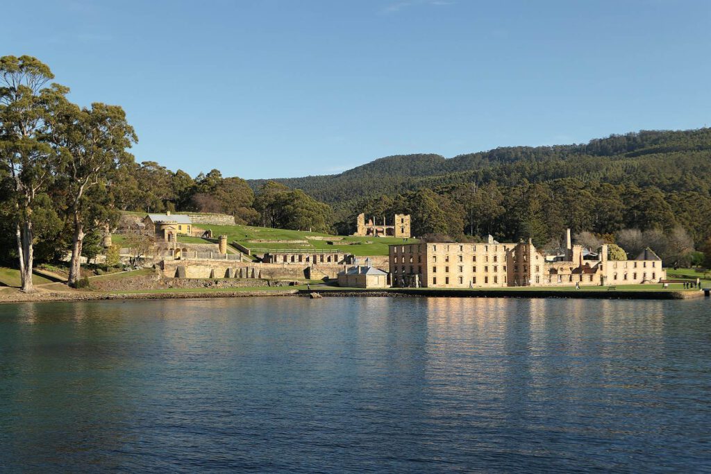 Port Arthur, am Wasser steht die Ruine des Gefängnisses