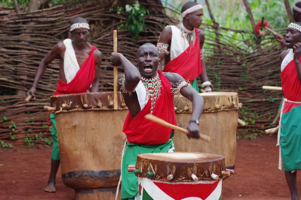 Trommler von Gishora in Burundi