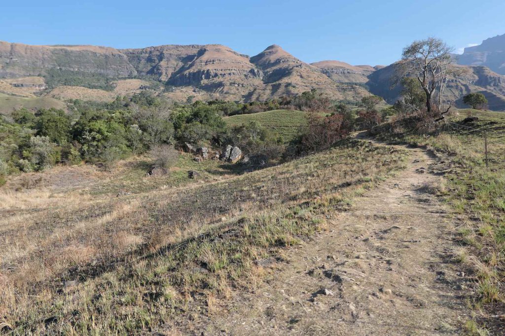 Wanderweg zum Sterkespruit-Wasserfall, Drakensberge