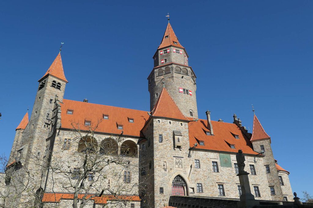 Burg Bouzov in Maehren