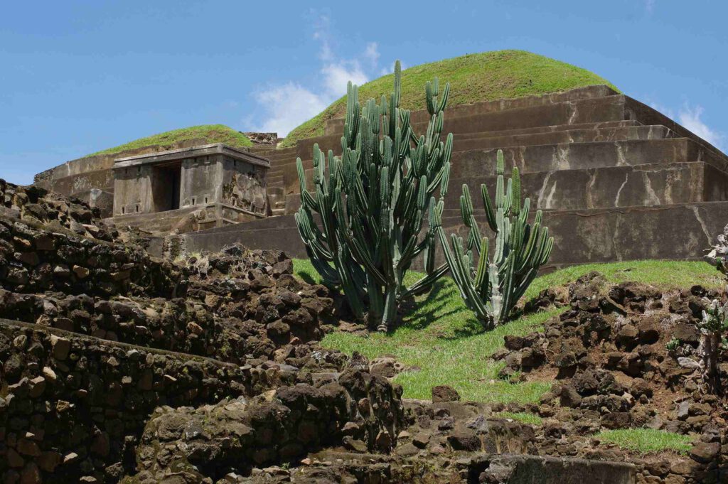 Maya-Ruine Tazumal in El-Salvador